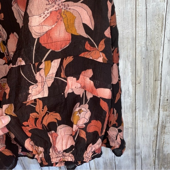 Fate Cammie Black Floral Button Blouse - Picture 3 of 7